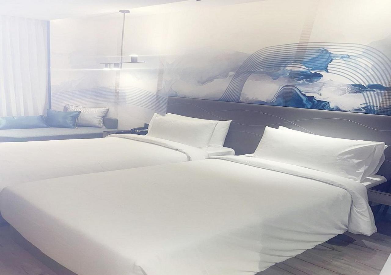 Park Inn By Radisson Сурат Экстерьер фото