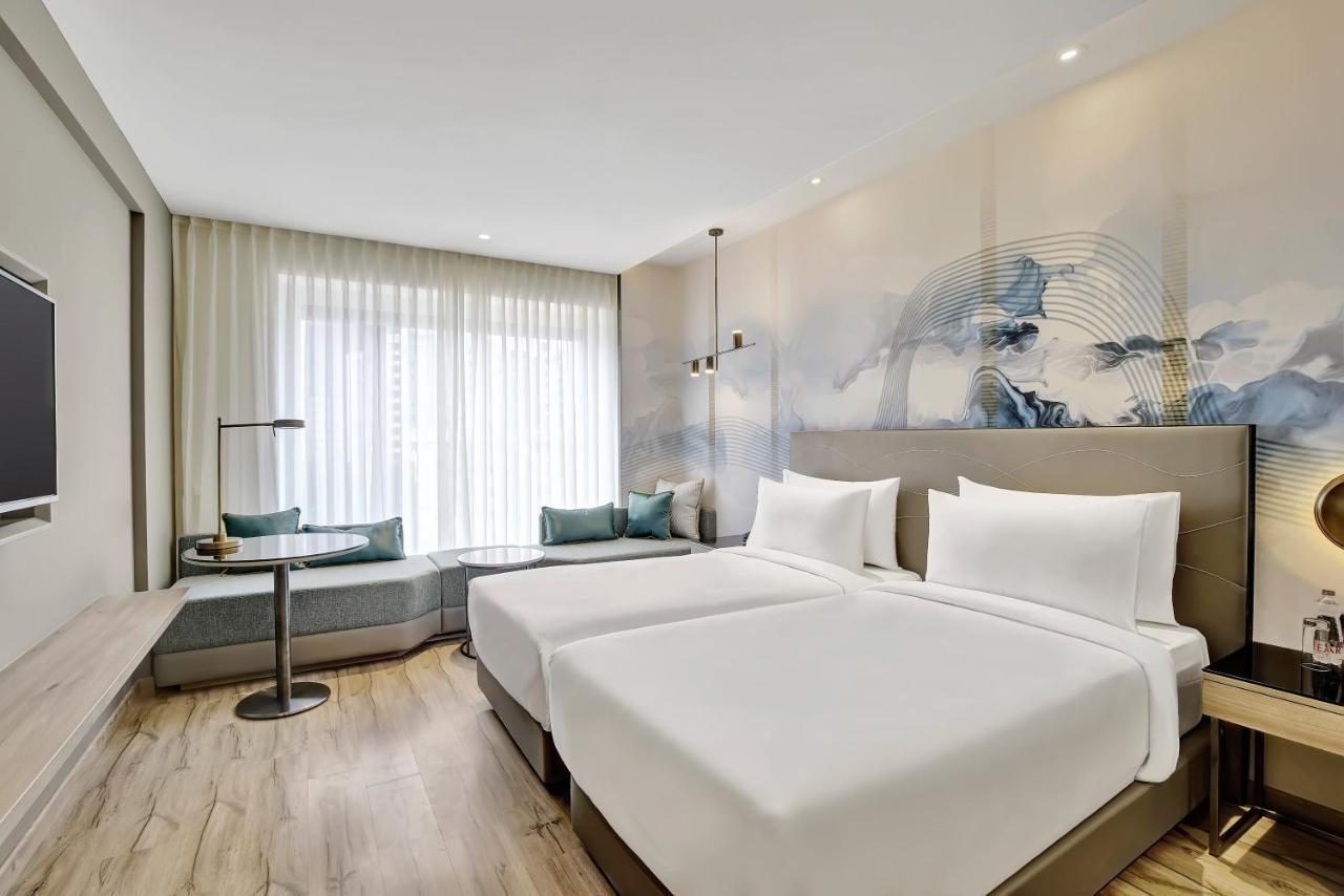 Park Inn By Radisson Сурат Экстерьер фото